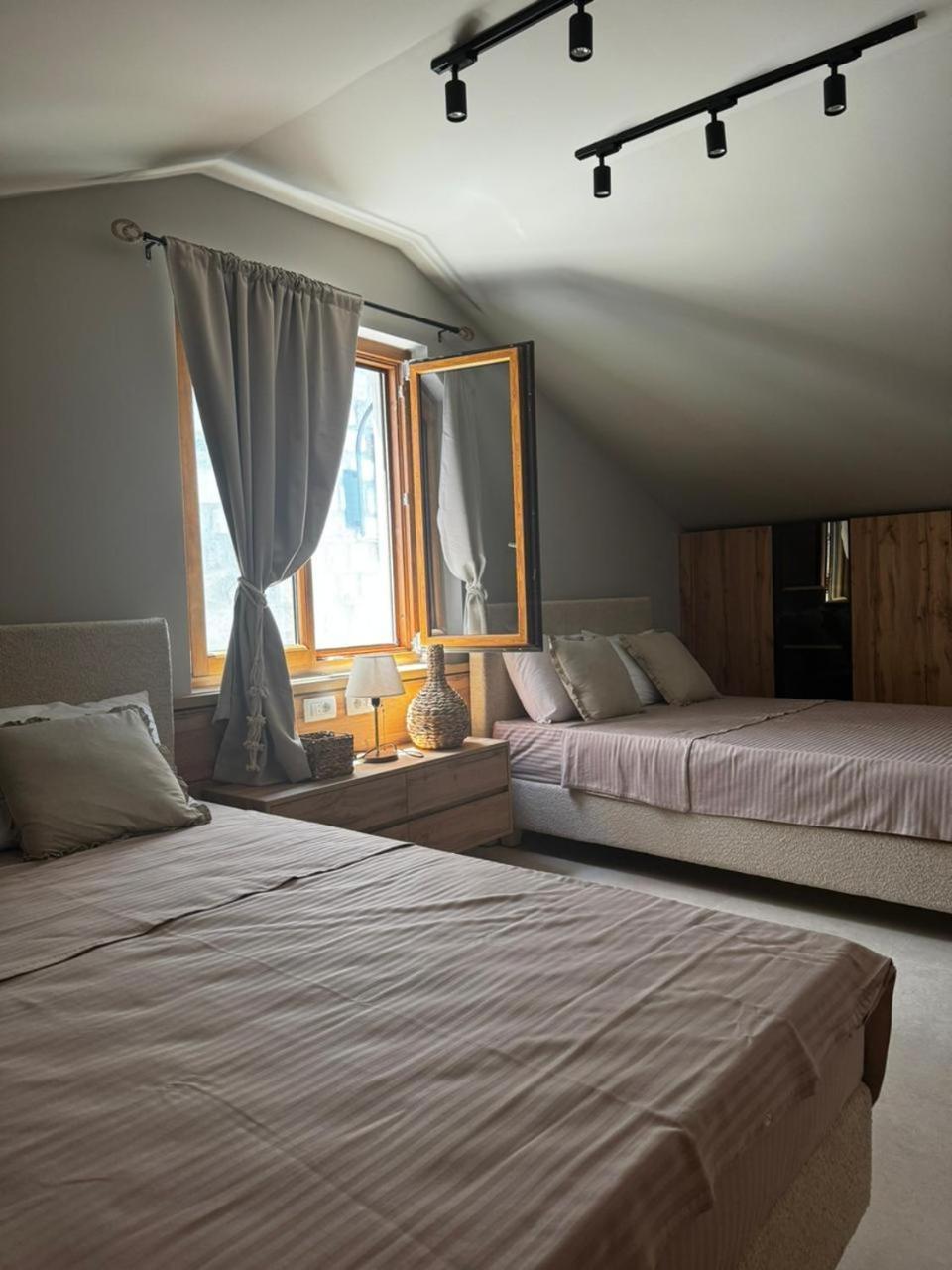 דירות טיווט Casa Brilla חדר תמונה
